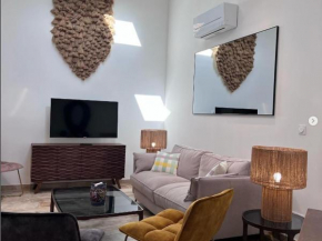Maison neuve 4 pers, décoration soignée, cour privative, clim, proche centre, Intermarché - FR-1-475-113